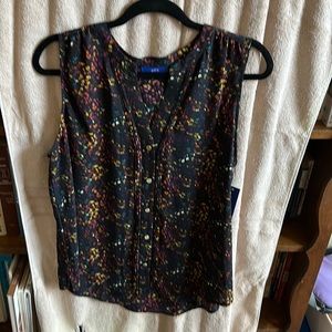 NWT Apt9 sleeveless blouse